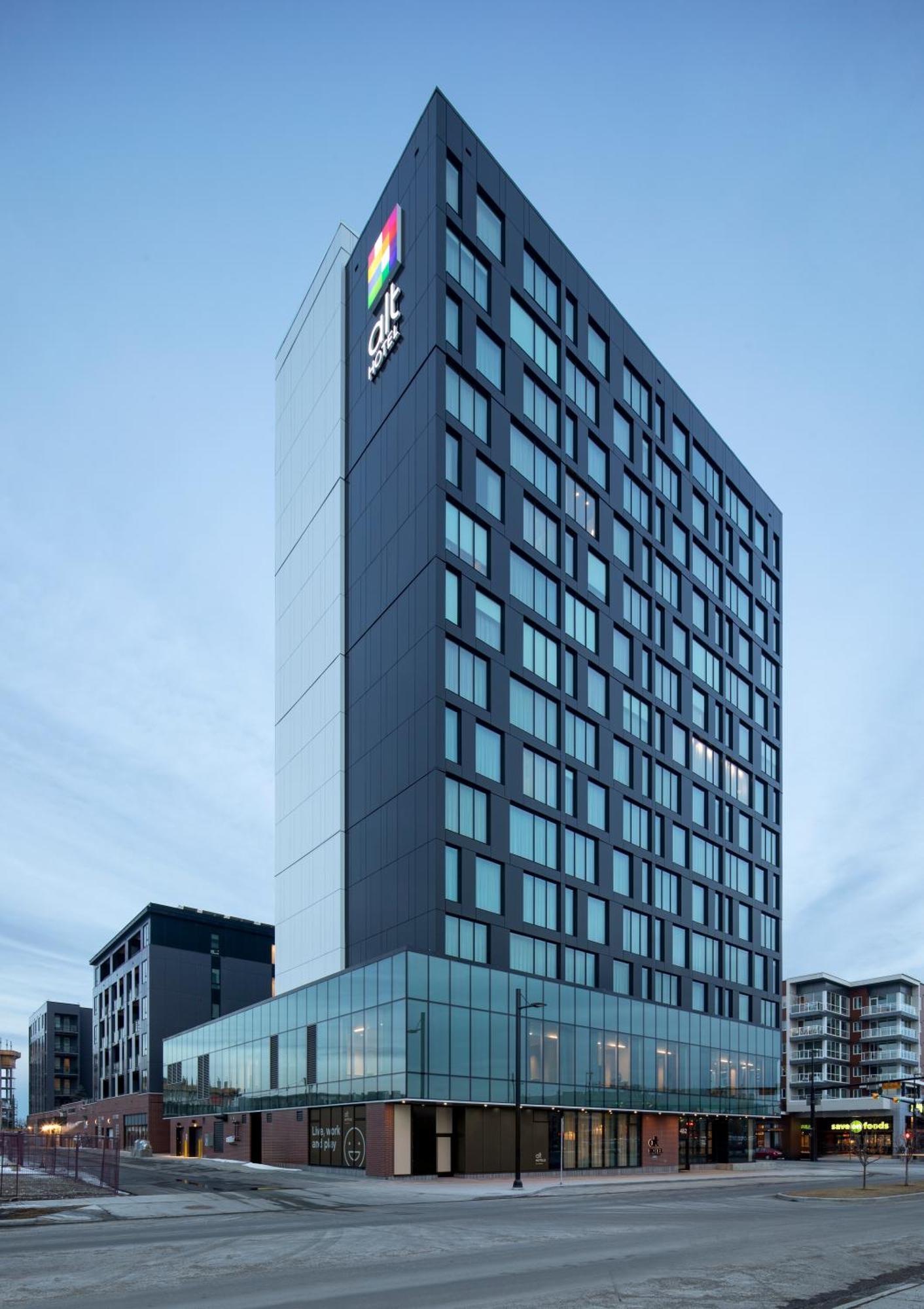 Alt Hotel Calgary University District Экстерьер фото